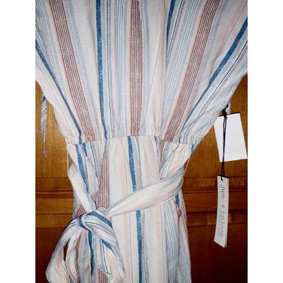 June & Hudson | Short Sleeve Stripe Print Jumpsuit - Picture 8 of 10